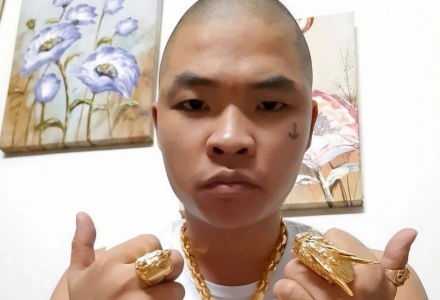 Công an Bắc Ninh vào cuộc vụ 'Khánh Sky' đến xưởng 'Vua Quạt' livestream chửi bới