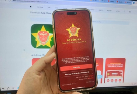 Miễn lệ phí qua VNeID và siết chặt quy định giao thông, phiên tòa