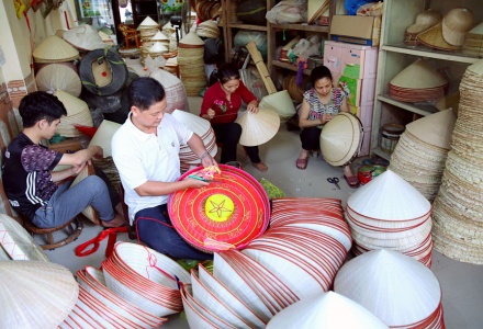 Phát triển du lịch làng nghề gắn với OCOP, nâng tầm kinh tế nông thôn