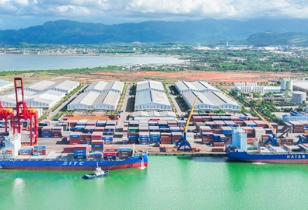 Tháo gỡ “điểm nghẽn” để Đà Nẵng trở thành trung tâm logistics xuyên biên giới