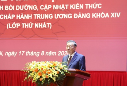 Phải đặt lợi ích của Đảng, quốc gia - dân tộc và nhân dân lên trên hết, trước hết
