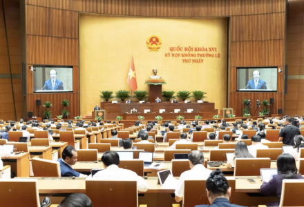 Mua, bán hàng hóa qua thương mại điện tử phải định danh điện tử