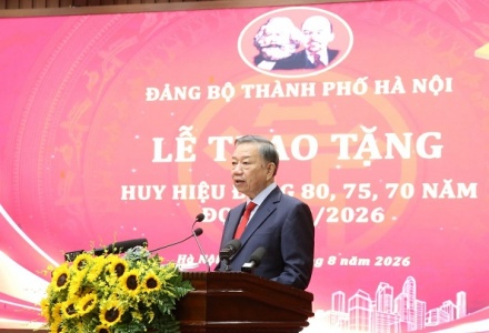 Thế hệ hôm nay phải sống, làm việc, cống hiến sao cho xứng đáng với lịch sử vẻ vang của Đảng