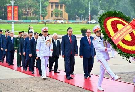 Lãnh đạo Đảng, Nhà nước vào Lăng viếng Chủ tịch Hồ Chí Minh nhân dịp Quốc khánh 2/9