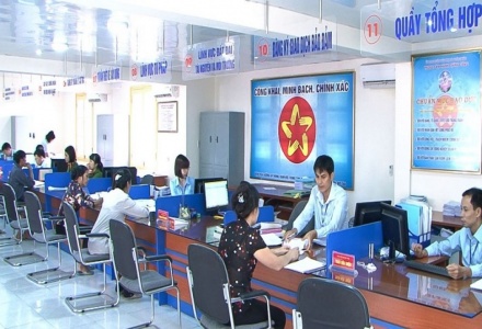 Chính phủ yêu cầu cắt giảm tối đa thủ tục hành chính, thúc đẩy tăng trưởng hai con số