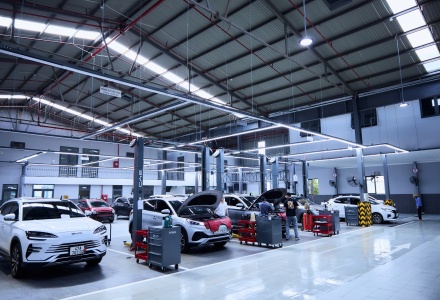 Diễn biến “lạ” của thị trường ô tô nhập khẩu