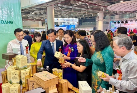 Kỳ 4: Phát triển thương mại bền vững Quảng Ninh hướng tới thị trường hiện đại