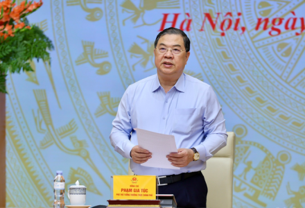 Tập trung tháo gỡ điểm nghẽn, đẩy nhanh tiến độ các công trình trọng điểm