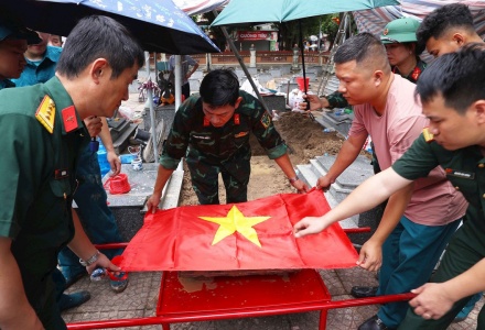 Hà Nội hoàn thành sớm lấy mẫu hài cốt liệt sĩ tại 230 nghĩa trang