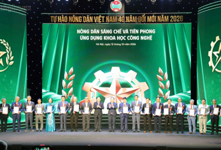 Vinh danh 96 nông dân Việt Nam xuất sắc 40 năm đổi mới