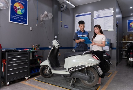 VinFast kiểm tra xe máy điện miễn phí sau ngập nước 