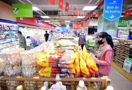 Phó Thủ tướng Nguyễn Văn Thắng: Xử lý nghiêm các hành vi đầu cơ, găm hàng, thao túng giá