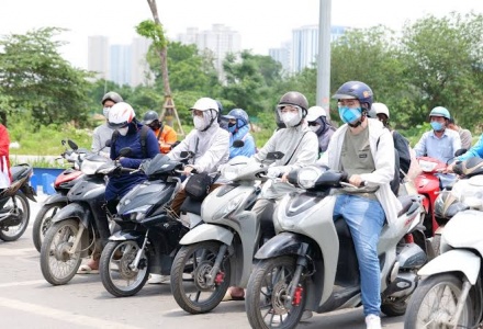Dự báo thời tiết ngày 24/10: Nhiều khu vực nắng nóng, Nam Bộ đề phòng lốc, sét