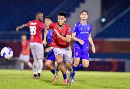 Tân binh Thái Nguyên dẫn đầu bảng tại vòng 4 giải hạng Nhất Quốc gia 2026-2027