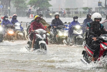 Dự báo thời tiết hôm nay 27/10: Hà Tĩnh đến TP. Đà Nẵng mưa to đến rất to