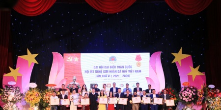 Hội Mỹ nghệ Kim hoàn Đá quý Việt Nam tổ chức Đại hội đại biểu toàn quốc lần thứ VI (2021-2026) thành công tốt đẹp