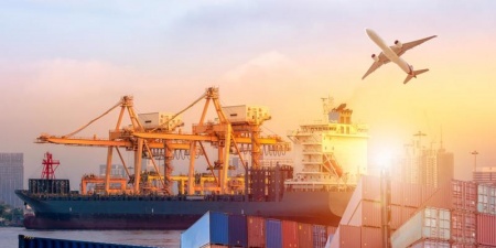 Nhập khẩu nguyên liệu sản xuất tăng mạnh, kỳ vọng xuất khẩu lập kỷ lục mới