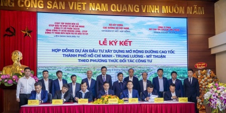 Mở rộng cao tốc TP.HCM - Trung Lương - Mỹ Thuận lên 8 làn xe