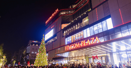 Không khí lễ hội bùng nổ ngày khai trương Trung tâm thương mại Vincom thứ 90 – Vincom Plaza Vinh