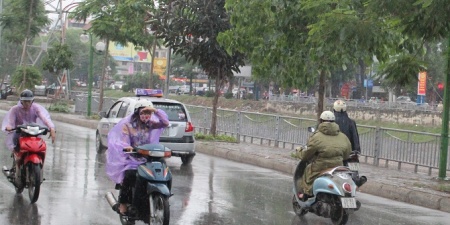 Dự báo thời tiết ngày 23/4: Bắc Bộ có mưa dông diện rộng