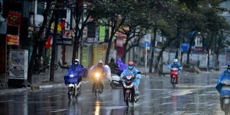 Dự báo thời tiết ngày 24/4: Bắc Bộ và Trung Bộ có mưa dông vài nơi