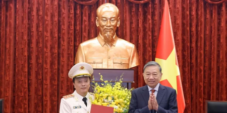 Thứ trưởng Bộ Công an Đặng Hồng Đức được thăng quân hàm Thượng tướng