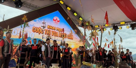 Tôn vinh nghệ nhân và người giữ bí quyết làm rượu!