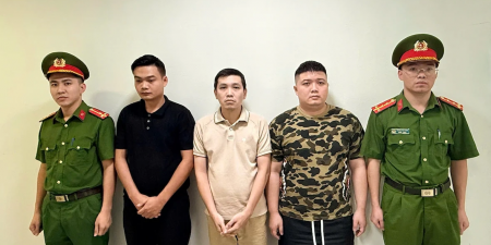 Công an Thanh Hoá triệu tập 3 đối tượng vụ thuốc giá 4.000 đồng bán 600.000 đồng 