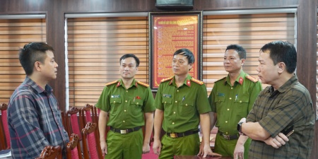 Công an Thanh Hoá khám xét công ty của giang hồ cộm cán Linh “Lùn”