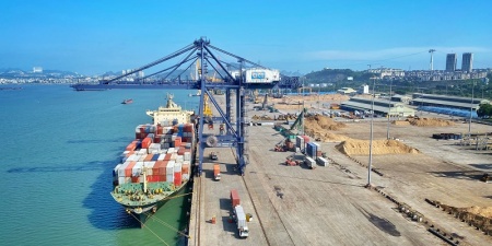 Kỳ 2: Từ cửa khẩu đến thị trường quốc tế khơi thông dòng chảy thương mại Quảng Ninh