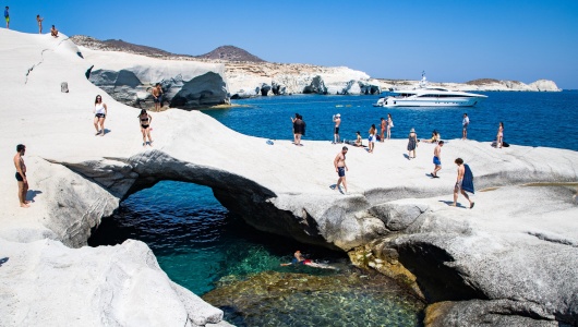 Đại sứ quán Việt Nam tại Hy Lạp lưu ý công dân khi đi du lịch đến nước này