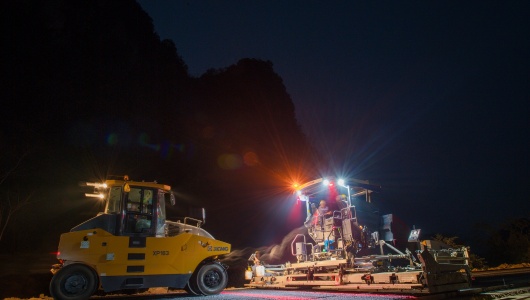 Hơn 3000 người làm việc ngày đêm để sẵn sàng thông tuyến cao tốc Đồng Đăng – Trà Lĩnh