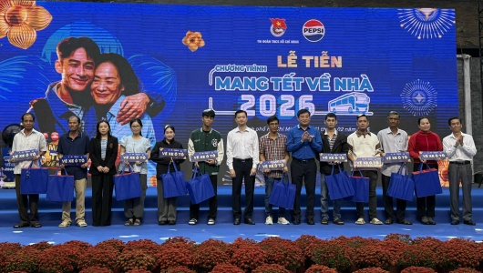 Hơn 4.230 tấm vé “Mang Tết về nhà” đã đưa người lao động, sinh viên về quê đón Tết