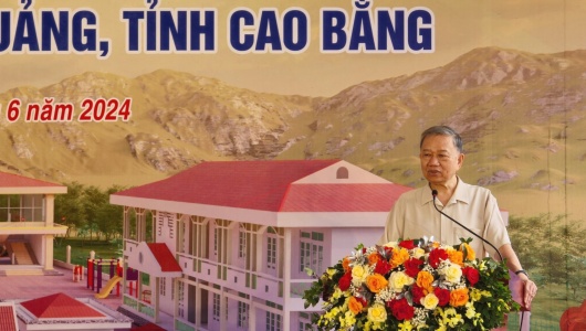 Chủ tịch nước Tô Lâm dâng hương tại Khu Di tích Quốc gia Đặc biệt Pác Bó