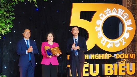 Đổi mới, tự chủ và quyết liệt – Điểm chung trong gần 50 năm phát triển của TP.HCM và Vinamilk
