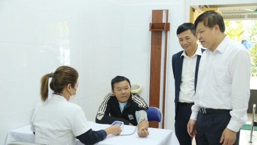 Hệ thống y tế Quảng Ninh chính thức vận hành mô hình hai cấp từ 1/11/2025