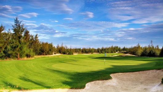 Đà Nẵng: Du lịch tăng trưởng vượt ảnh hưởng mưa bão, bất động sản ven biển tăng nhiệt