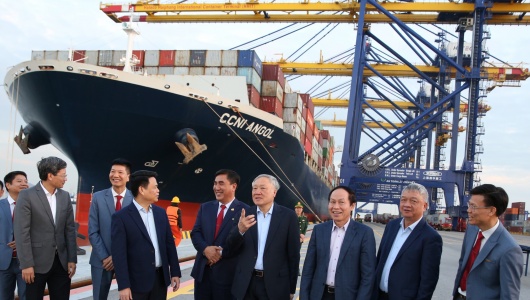 Phó Thủ tướng Thường trực Nguyễn Hòa Bình thăm Cảng container Quốc tế Hateco Hải Phòng