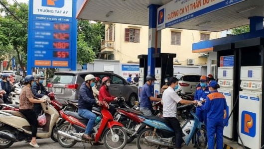 Giá xăng dầu ngày 3/1/2026: Giá xăng dầu đều đồng loạt giảm nhẹ