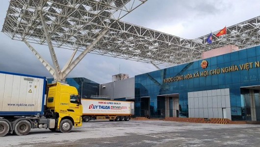 Xuất nhập khẩu khởi sắc đầu năm 2026, động lực cho chu kỳ tăng trưởng mới của Việt Nam