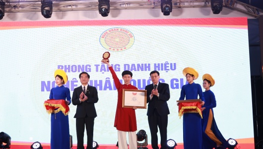 Phạm Văn Hà – Tịnh Hà và hành trình giữ hồn chữ Việt giữa những mùa xuân đổi thay