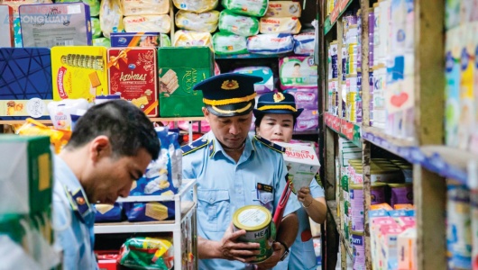 Tăng mức phạt buôn lậu, gian lận thương mại và hàng giả để siết kỷ cương thị trường