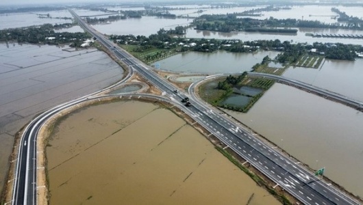 Chính thức thông xe cao tốc Hậu Giang - Cà Mau 