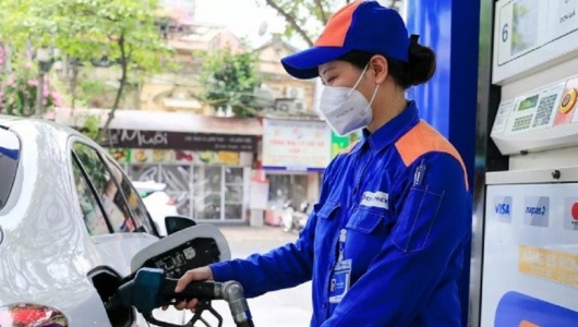 Dự báo giá xăng giảm nhẹ trong kỳ điều hành ngày mai 22/1