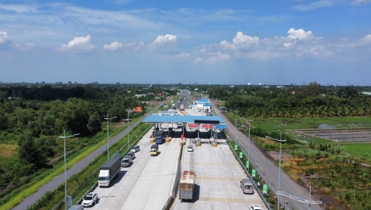 Sẽ triển khai thu phí 18 tuyến cao tốc do Nhà nước đầu tư