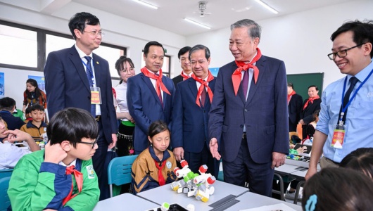 Tổng Bí thư Tô Lâm dự lễ khánh thành Trường phổ thông nội trú liên cấp Si Pa Phìn, Điện Biên