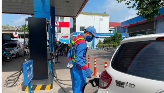 Chủ động giữ nhịp thị trường xăng dầu, Bộ Công Thương yêu cầu không để thiếu hụt diesel dịp Tết