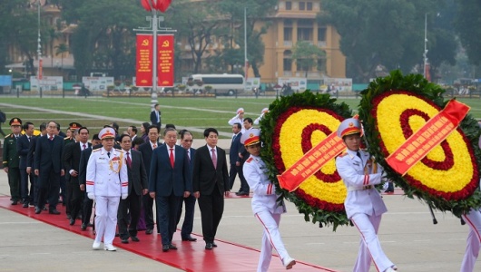 Lãnh đạo Đảng, Nhà nước vào Lăng viếng Chủ tịch Hồ Chí Minh nhân kỷ niệm 96 năm Ngày thành lập Đảng