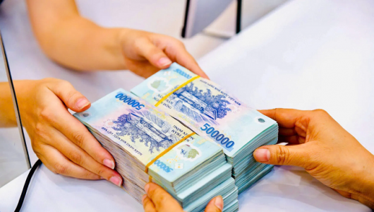 Thưởng Tết Bính Ngọ 2026 tăng đến 23%: Mức bình quân đạt 8,69 triệu đồng/người