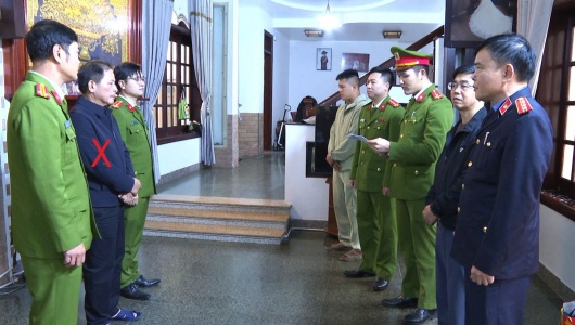 Làm rõ sai phạm trong hoạt động kinh doanh xe điện tại Sầm Sơn: Kiên quyết xử lý, chấm dứt tình trạng “chặt chém” du khách